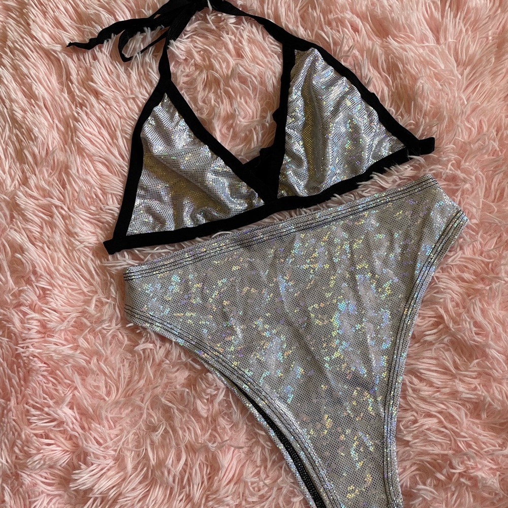 The Lyte Couture Shimmering Silver Bikini Rave Set | Small